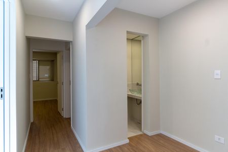 Apartamento à venda com 80m², 2 quartos e 1 vagaCorredor