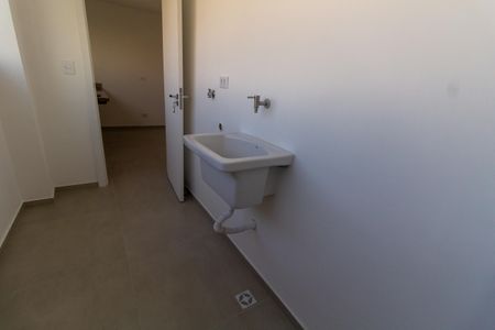 Apartamento à venda com 80m², 2 quartos e 1 vagaÁrea de Serviço