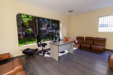 Apartamento à venda com 80m², 2 quartos e 1 vagaHall