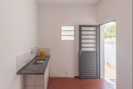Casa à venda com 500m², 2 quartos e 2 vagasCozinha