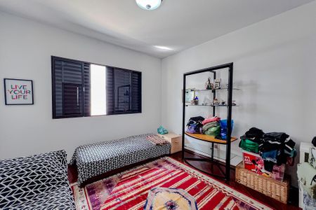 Casa à venda com 250m², 3 quartos e 3 vagasQuarto 2