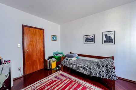 Casa à venda com 250m², 3 quartos e 3 vagasQuarto 2