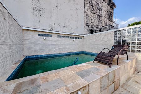 Casa à venda com 250m², 3 quartos e 3 vagasÁrea externa