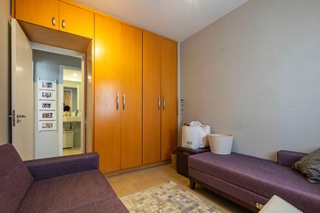 Apartamento à venda com 68m², 2 quartos e 1 vagaQuarto 2