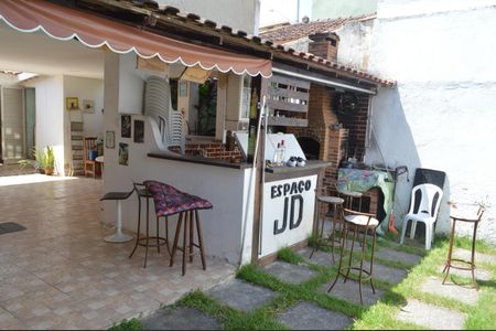 Casa de condomínio à venda com 200m², 3 quartos e 2 vagas Casa de condomínio à venda com 200m², 3 quartos e 2 vagasÁrea Gourmet