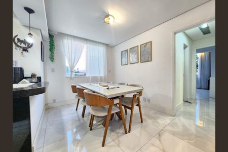 Apartamento à venda com 83m², 3 quartos e 1 vaga Apartamento à venda com 83m², 3 quartos e 1 vagaCopa