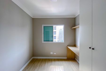 Apartamento à venda com 82m², 3 quartos e 2 vagasQuarto 2