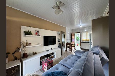 Casa à venda com 300m², 2 quartos e 2 vagasSala