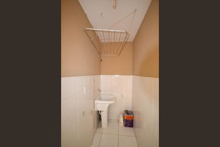 Casa para alugar com 70m², 2 quartos e 1 vagaÁrea de Serviço