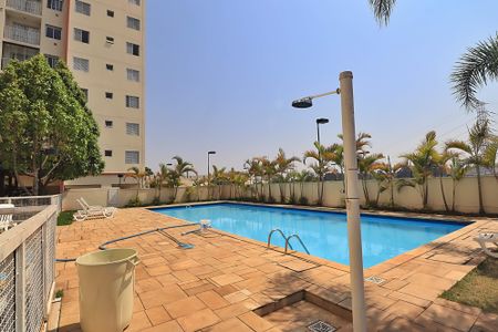 Apartamento para alugar com 47m², 2 quartos e 1 vagaÁrea comum - Piscina