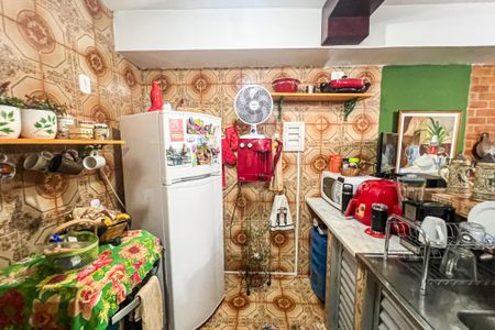 Casa de condomínio para alugar com 210m², 3 quartos e 2 vagasCozinha