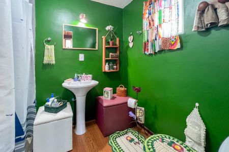 Casa de condomínio para alugar com 210m², 3 quartos e 2 vagasBanheiro da Suíte Master