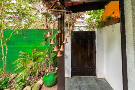 Casa de condomínio para alugar com 210m², 3 quartos e 2 vagasHall de entrada