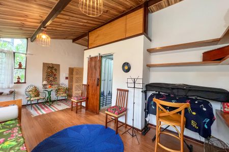 Casa de condomínio para alugar com 210m², 3 quartos e 2 vagasSuíte Master