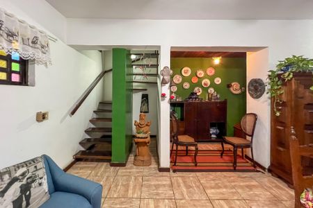 Casa de condomínio para alugar com 210m², 3 quartos e 2 vagasSala