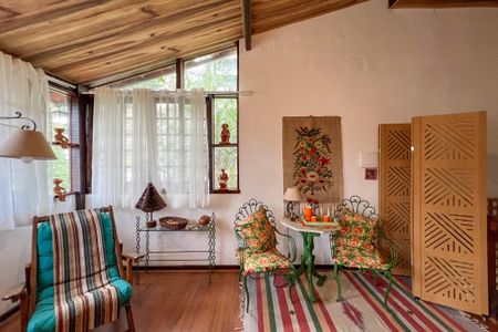 Casa de condomínio para alugar com 210m², 3 quartos e 2 vagasSuíte Master