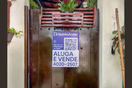 Casa de condomínio para alugar com 210m², 3 quartos e 2 vagasPlaquinha