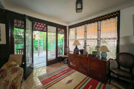 Casa de condomínio para alugar com 210m², 3 quartos e 2 vagasHall de entrada