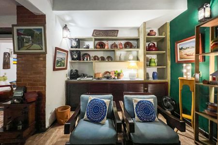 Casa de condomínio para alugar com 210m², 3 quartos e 2 vagasSala