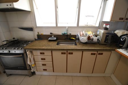 Apartamento à venda com 136m², 3 quartos e 2 vagasCozinha