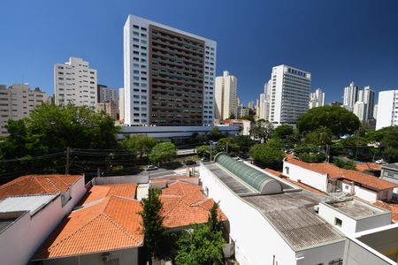 Apartamento à venda com 136m², 3 quartos e 2 vagasQuarto 2 - Vista