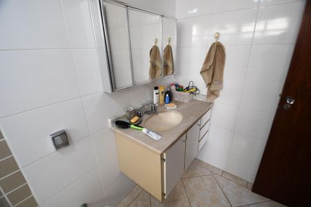 Apartamento à venda com 136m², 3 quartos e 2 vagasBanheiro 1