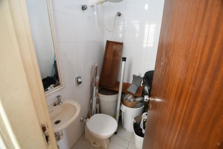 Apartamento à venda com 136m², 3 quartos e 2 vagasBanheiro de serviço