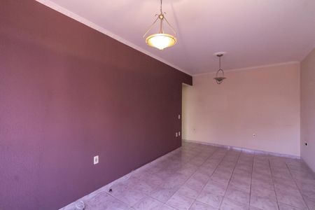 Apartamento à venda com 75m², 2 quartos e 1 vagaSala