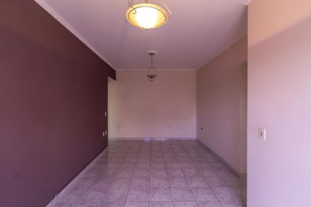 Apartamento à venda com 75m², 2 quartos e 1 vagaSala