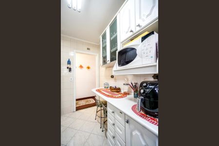 Apartamento à venda com 73m², 2 quartos e 1 vagaCozinha