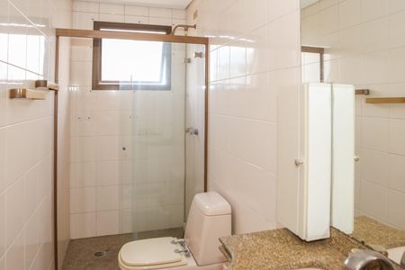 Apartamento para alugar com 180m², 4 quartos e 3 vagas Apartamento para alugar com 180m², 4 quartos e 3 vagasBanheiro Social