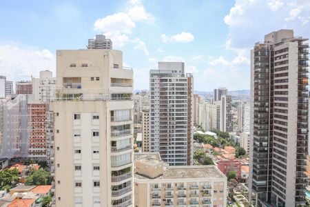 Apartamento para alugar com 180m², 4 quartos e 3 vagas Apartamento para alugar com 180m², 4 quartos e 3 vagasVista do Quarto 4