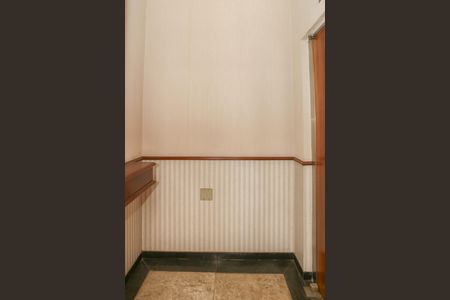 Apartamento para alugar com 180m², 4 quartos e 3 vagas Apartamento para alugar com 180m², 4 quartos e 3 vagasÁrea comum