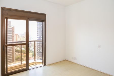 Apartamento para alugar com 180m², 4 quartos e 3 vagas Apartamento para alugar com 180m², 4 quartos e 3 vagasQuarto 3