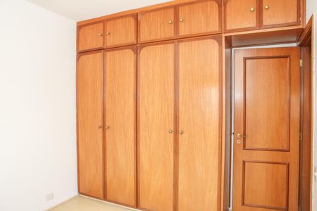 Apartamento para alugar com 180m², 4 quartos e 3 vagas Apartamento para alugar com 180m², 4 quartos e 3 vagasQuarto 3
