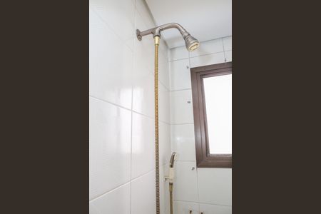 Apartamento para alugar com 180m², 4 quartos e 3 vagas Apartamento para alugar com 180m², 4 quartos e 3 vagasBanheiro da Suíte 1