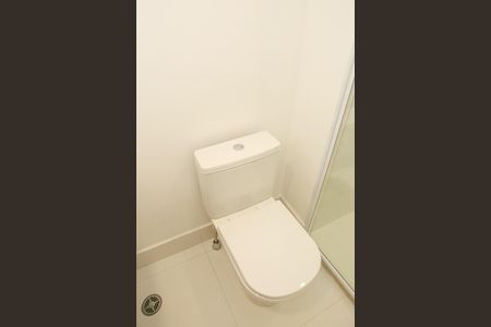 Apartamento para alugar com 41m², 1 quarto e sem vaga Apartamento para alugar com 41m², 1 quarto e sem vagaBanheiro da Suíte
