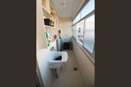 Apartamento à venda com 65m², 3 quartos e 1 vagaÁrea de Serviço