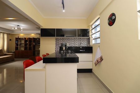 Apartamento à venda com 120m², 2 quartos e 1 vagaCozinha
