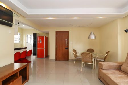 Apartamento à venda com 120m², 2 quartos e 1 vagaSala