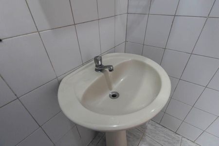 Casa à venda com 290m², 6 quartos e 2 vagasBanheiro de serviço