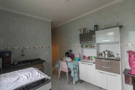 Casa à venda com 290m², 6 quartos e 2 vagasCozinha 3