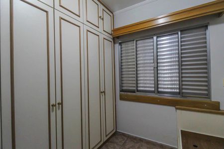 Casa à venda com 290m², 6 quartos e 2 vagasQuarto 2