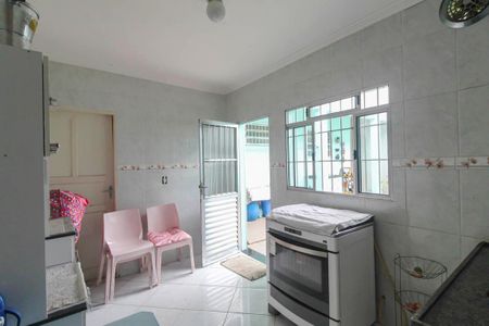 Casa à venda com 290m², 6 quartos e 2 vagasCozinha 3