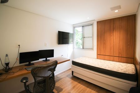 Apartamento à venda com 67m², 2 quartos e 1 vaga Apartamento à venda com 67m², 2 quartos e 1 vagaQuarto