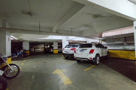 Apartamento para alugar com 74m², 1 quarto e 1 vaga Apartamento para alugar com 74m², 1 quarto e 1 vagaGaragem