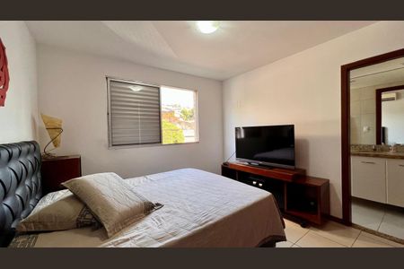 Apartamento à venda com 133m², 3 quartos e 2 vagas Apartamento à venda com 133m², 3 quartos e 2 vagasquarto