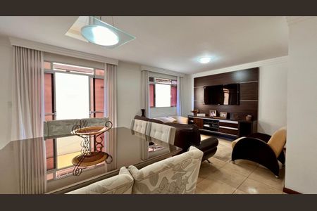 Apartamento à venda com 133m², 3 quartos e 2 vagas Apartamento à venda com 133m², 3 quartos e 2 vagasSala