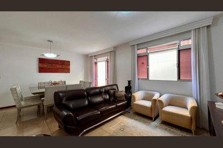 Apartamento à venda com 133m², 3 quartos e 2 vagas Apartamento à venda com 133m², 3 quartos e 2 vagasSala