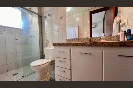 Apartamento à venda com 133m², 3 quartos e 2 vagas Apartamento à venda com 133m², 3 quartos e 2 vagasBanheiro